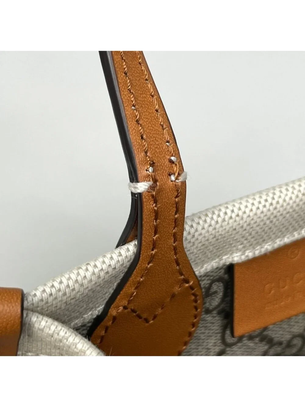 ★SOLD★ Gucci Logo Handbag 2-Way Canvas Beige Brown - Picture 5 of 8